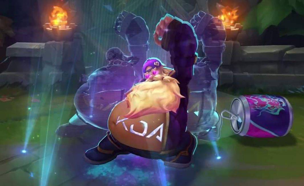 战斗歌曲开始了！Tarzan Shen已经做了12年的打野，终于掌握了这项技能。Pyez获得了四杀，双方晋级决赛轮次。