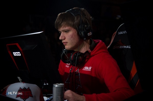 Astralis 被 GamerLegion 淘汰， Spirit 击败 Liquid — IEM Katowice 2025 小组赛